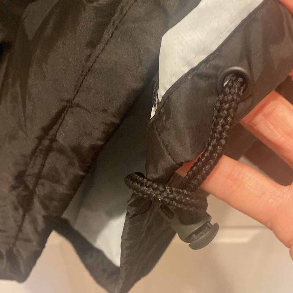 Broken Promises running pullover jacket-medium - Picture 6 of 7